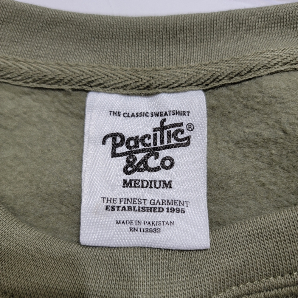 Pacific & Co | Crazy Cat Lady Club Sweatshirt in Willow Green - Picture 4 of 6